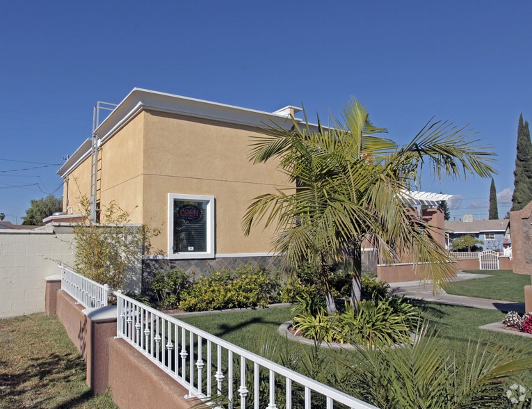 More Photos Of 705 S State College Blvd, Anaheim Medical For Sale