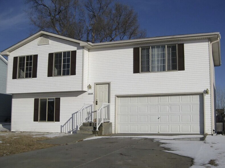 More Photos Of , Omaha Multifamily For Sale