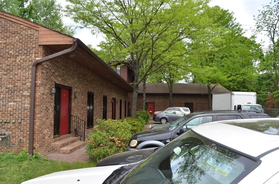 More Photos Of 35 Belden Pl, Montclair Loft Creative Space For Sale