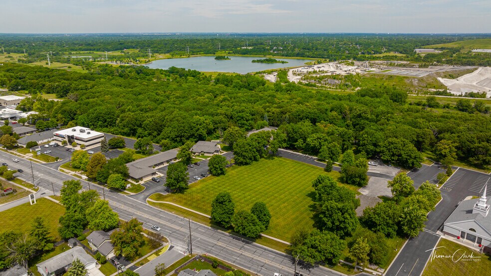 More Photos Of 402 W Boughton Rd, Bolingbrook Medical For Lease