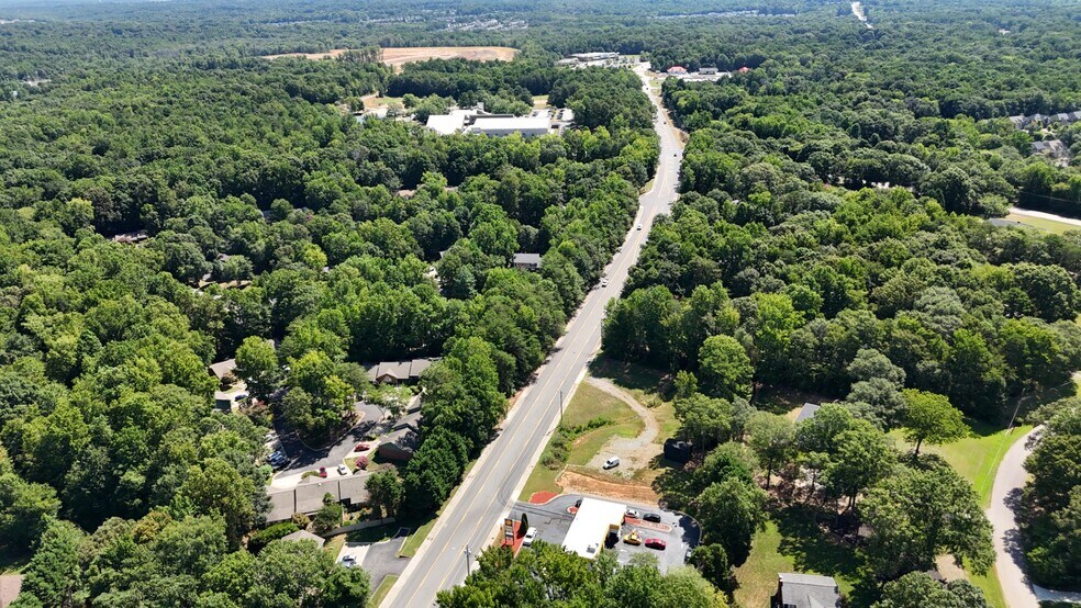 More Photos Of 822 Tom Hall Street St, Fort Mill General Retail For Lease