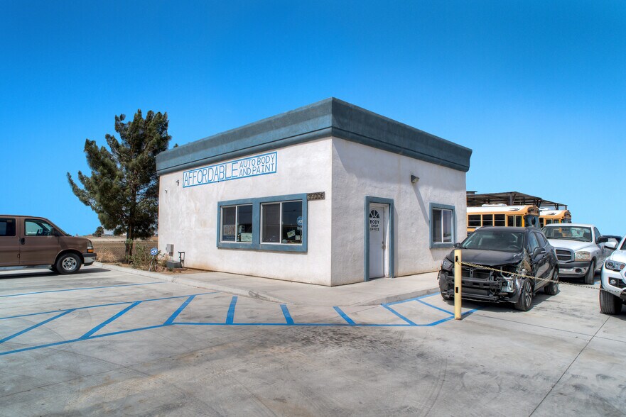 More Photos Of 39006 20th St E, Palmdale Auto Repair For Lease