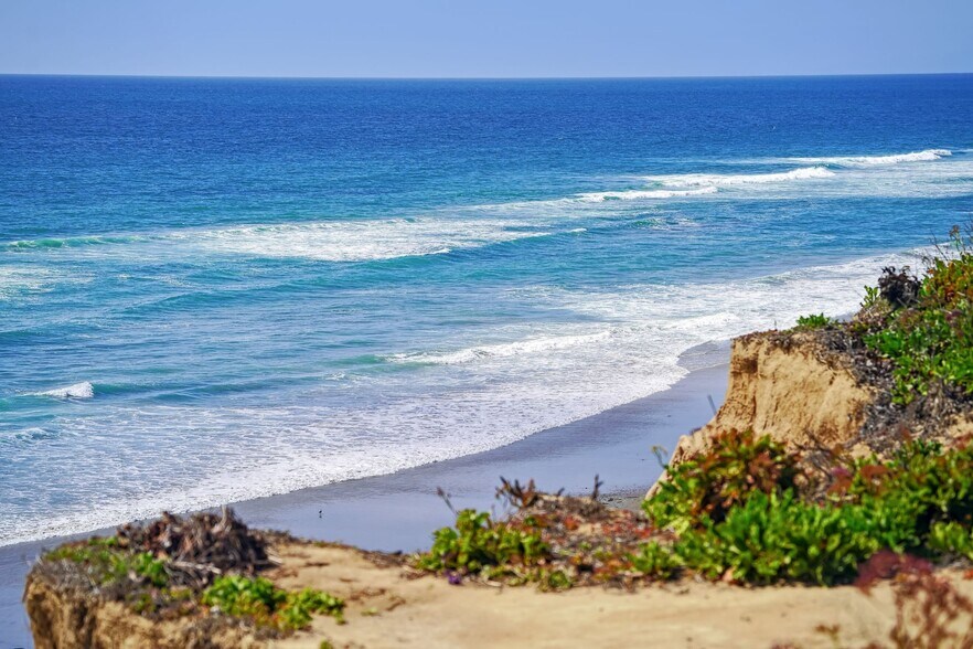 More Photos Of 931-939 Ocean Ave, Del Mar Apartments For Sale