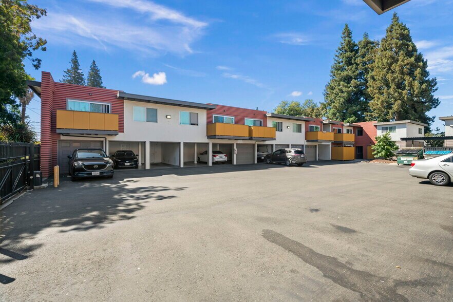 More Photos Of 25013-25021 Cypress Ave, Hayward Apartments For Sale