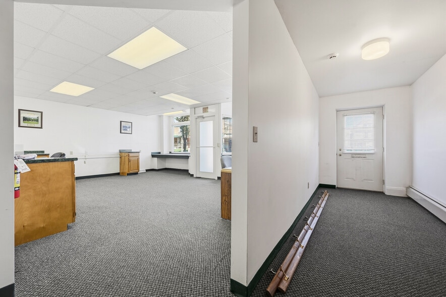 More Photos Of 628 California Ave, Pittsburgh Storefront Retail Residential For Sale