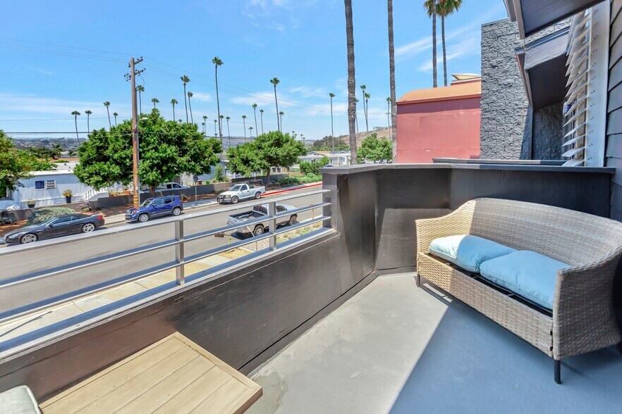 More Photos Of 34206 Sepulveda Ave, Dana Point Light Manufacturing For Lease