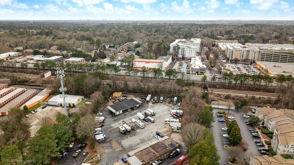 More Photos Of 2762 Caldwell Rd NE, Brookhaven Distribution For Lease