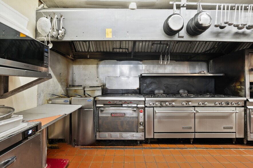 More Photos Of 1206 Route 51, Jefferson Hills Restaurant For Sale