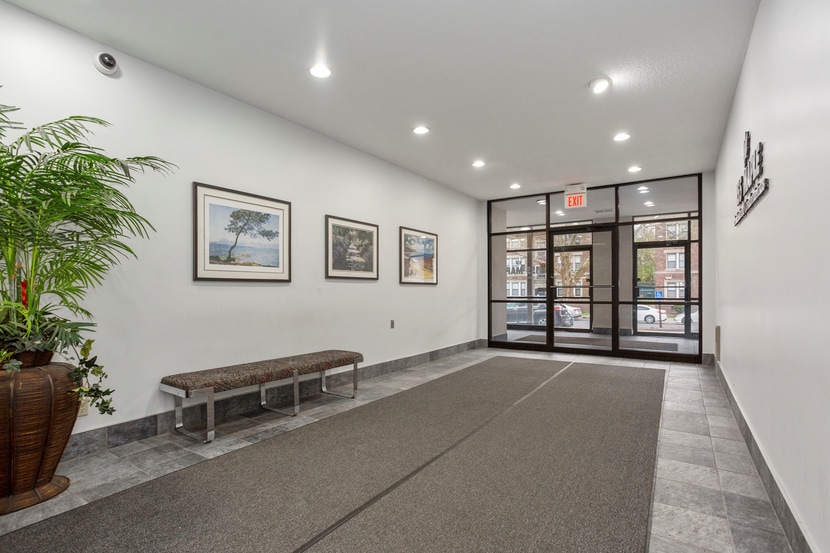 More Photos Of 155 Maple St, Springfield Medical For Sale