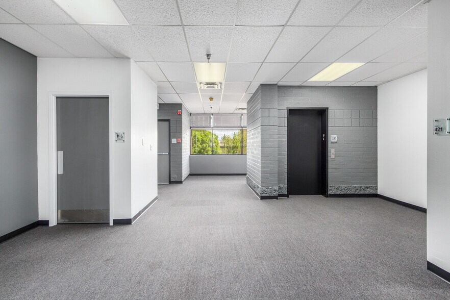 More Photos Of 655 E University Dr, Mesa Schools For Sale