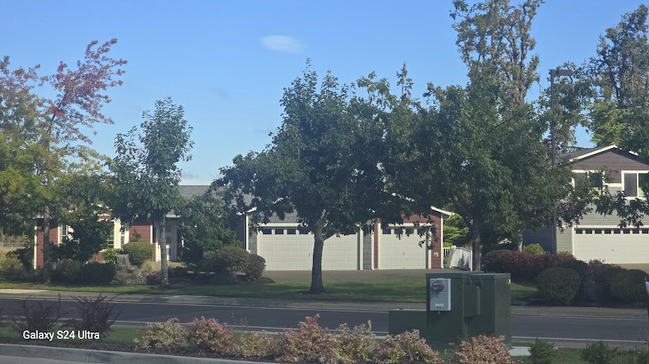 Primary Photo Of 264 Melton Rd, Creswell Office Residential For Sale