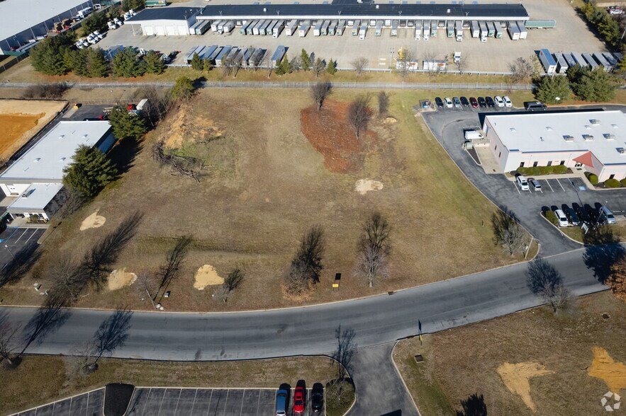 More Photos Of 2203-2205 Wallace Blvd, Cinnaminson Industrial For Lease
