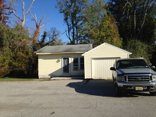 More Photos Of 269 US Highway 206, Sandyston Storefront Retail Residential For Lease