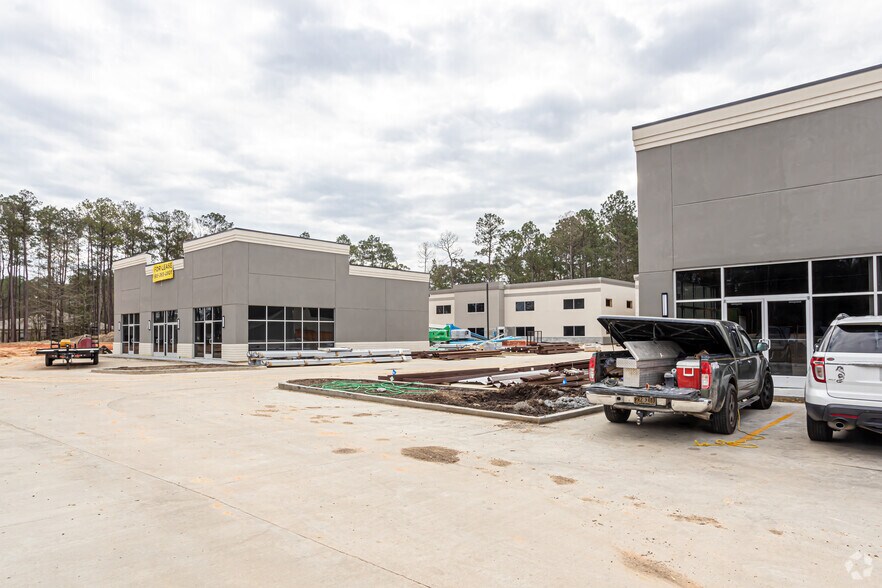 More Photos Of 71178 Highway 21, Covington Restaurant For Lease