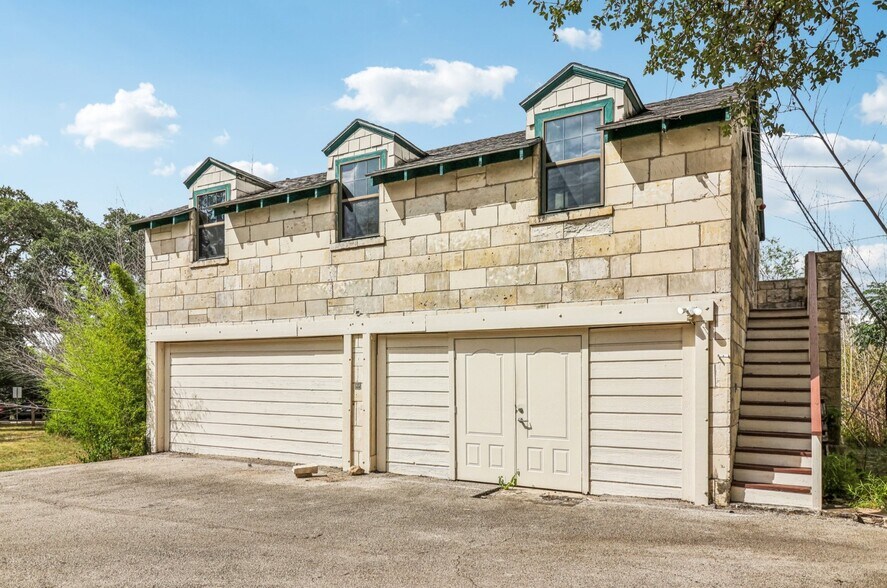 More Photos Of 7735 Mocking Bird Ln, San Antonio Lodge Meeting Hall For Sale