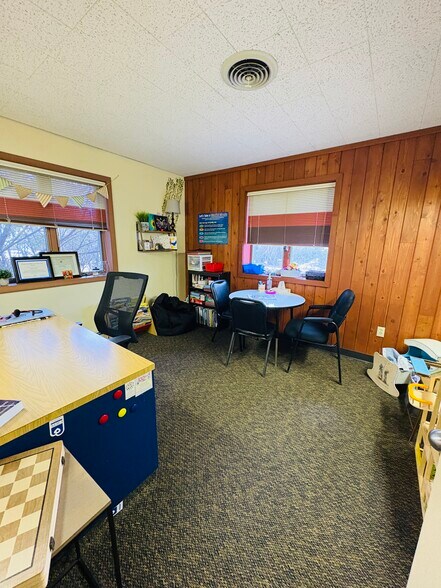 More Photos Of 304 Hoffman St, Elmira Office For Sale