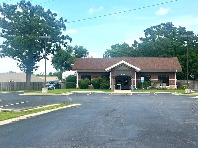 Primary Photo Of 15695 US Highway 160, Forsyth Office For Sale