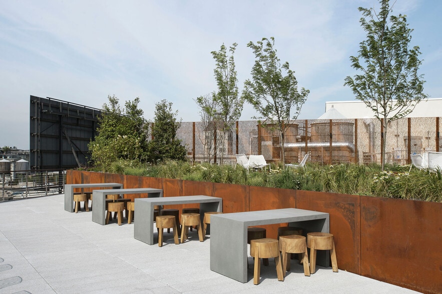 More Photos Of 20 Jay St, Brooklyn Loft Creative Space For Lease