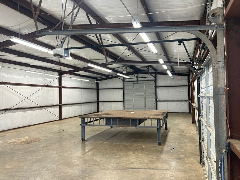 More Photos Of 6709 Wayne Dr, North Little Rock Service For Lease