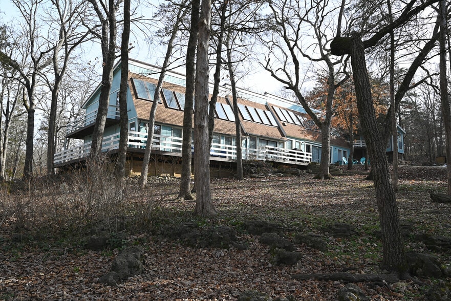More Photos Of 2759 County Road 411, Berryville Hotel For Sale