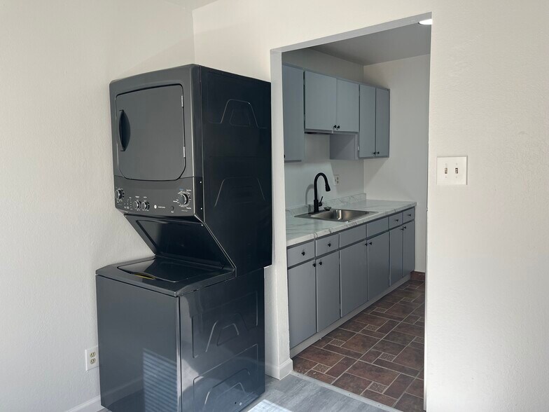 More Photos Of 3440-3444 Ross SE Ave @ Amherst, Albuquerque Multifamily For Sale