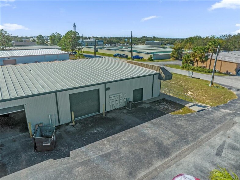 More Photos Of 904 Jan Mar Ct, Minneola Industrial For Sale