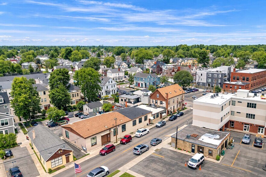 More Photos Of 7 Border St, Newton Warehouse For Sale