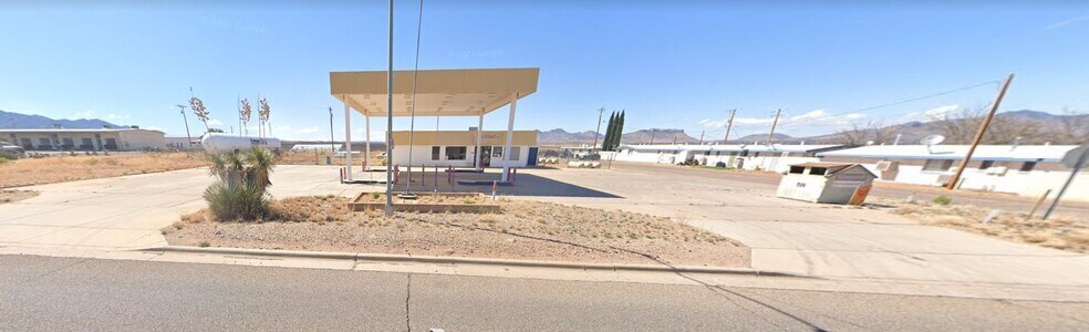 More Photos Of 217 N Huachuca Blvd, Huachuca City Service Station For Sale