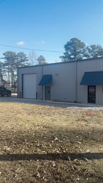 More Photos Of 1001 Old Columbus Rd, Opelika Light Distribution For Lease