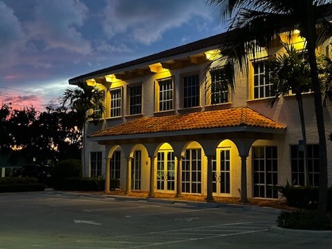 More Photos Of 400 N Cypress Dr, Tequesta Office Residential For Sale