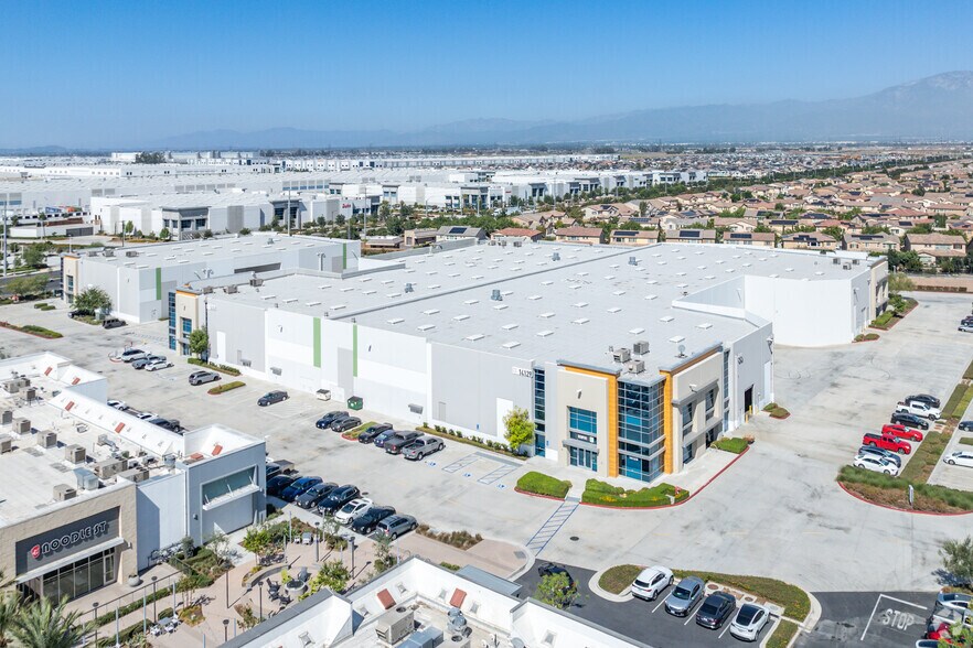 More Photos Of 14129 The Merge St, Eastvale Industrial For Lease