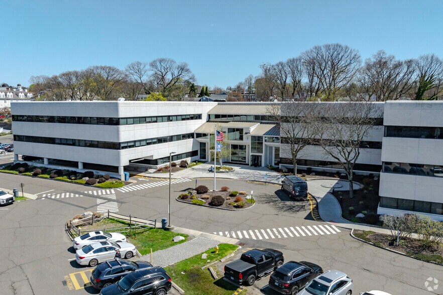 More Photos Of 148 East Ave, Norwalk Office For Sale