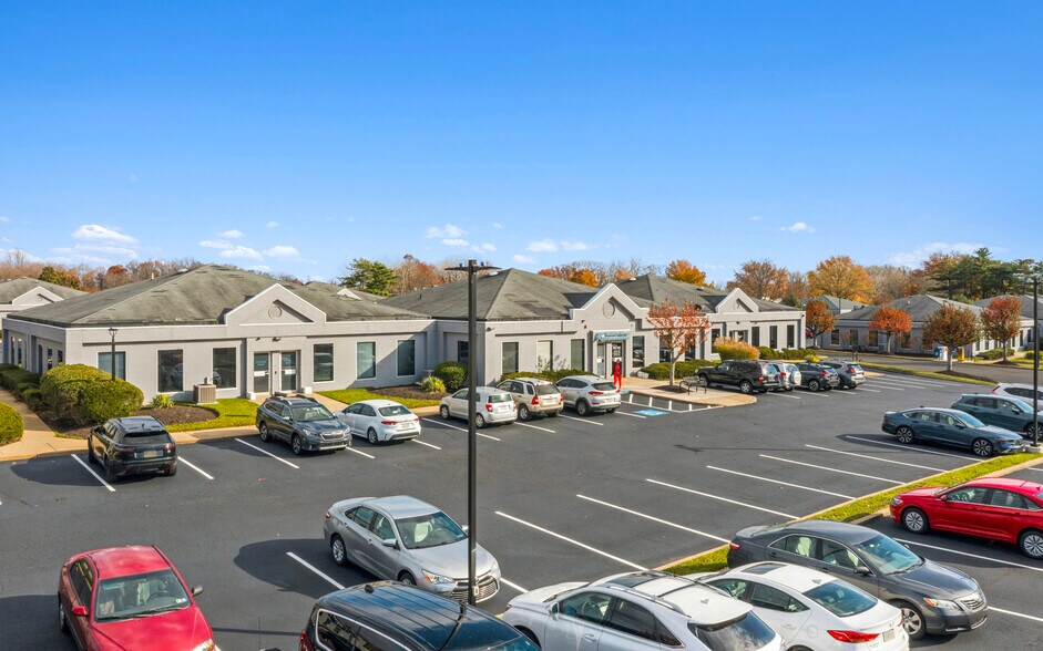 More Photos Of 970 Town Center Dr, Langhorne Unknown For Lease