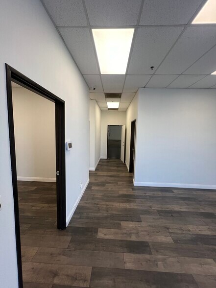 More Photos Of 3945 E Patrick Ln, Las Vegas Light Manufacturing For Lease