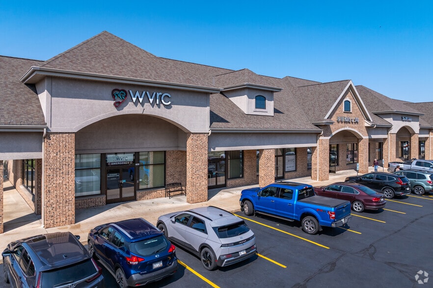 More Photos Of 1223-1359 N Port Washington Rd, Grafton General Retail For Lease
