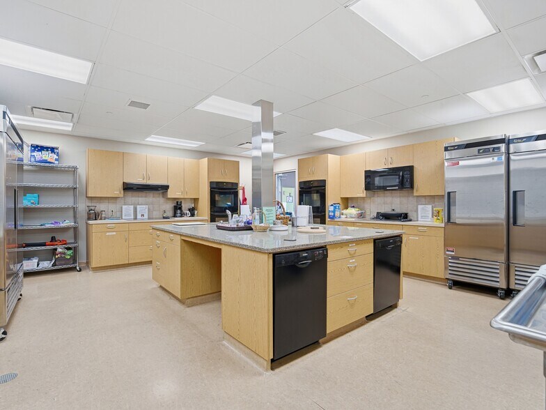 More Photos Of 631 26 1/2 Rd, Grand Junction Specialty For Sale