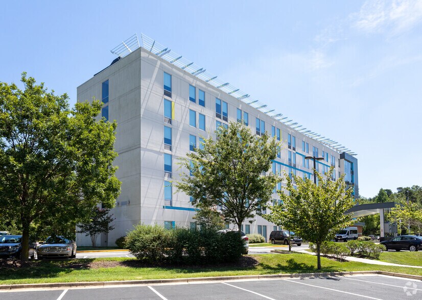 More Photos Of 1741 W Nursery Rd, Linthicum Hotel For Sale