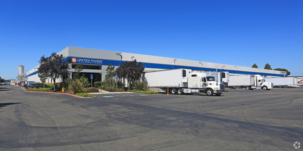 Primary Photo Of 23411-23447 Cabot Blvd, Hayward Warehouse For Lease