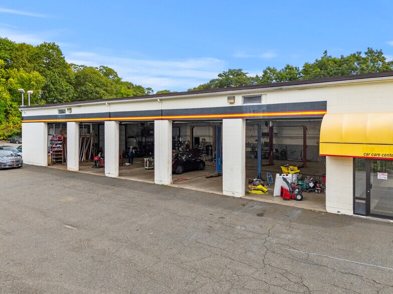 More Photos Of 168 Eastern Ave, Gloucester Truck Terminal For Sale