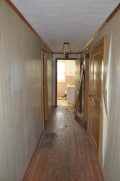 More Photos Of 1344 US 127 Byp, Pikeville Flex For Sale