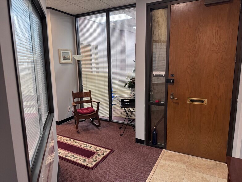 More Photos Of 1506 E Franklin St, Chapel Hill Office For Sale