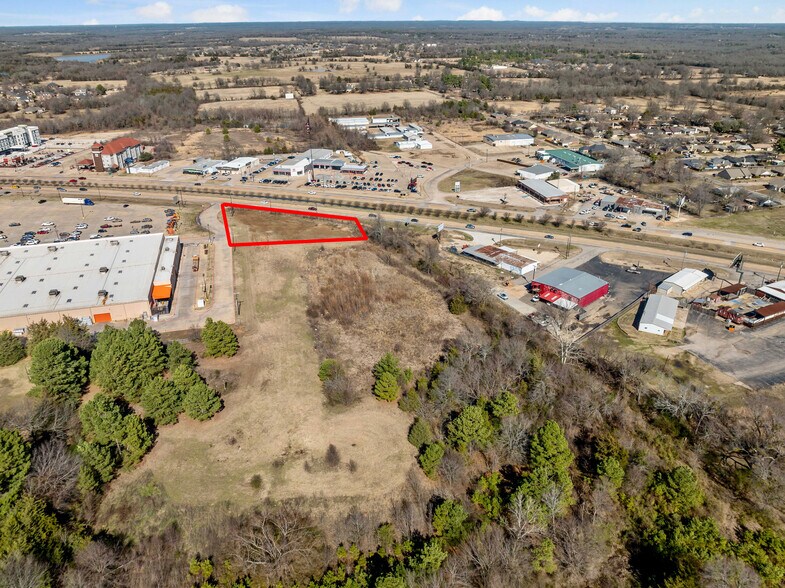 More Photos Of 3200 286 loop, Paris Land For Sale