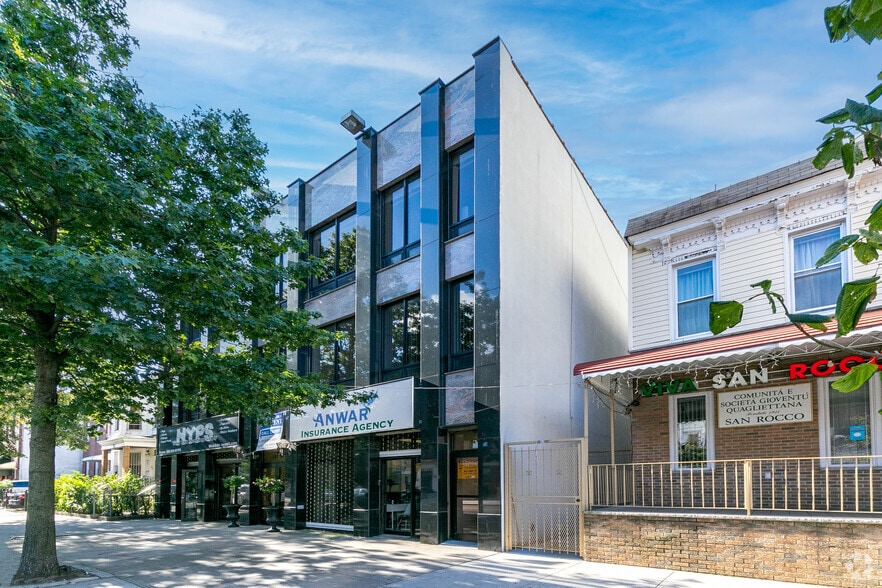 More Photos Of 37-08 28th Ave, Astoria Office For Lease