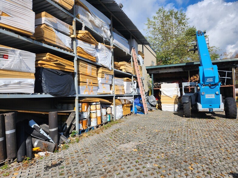 More Photos Of 150 Edison Rd, Lake Hopatcong Flex For Sale