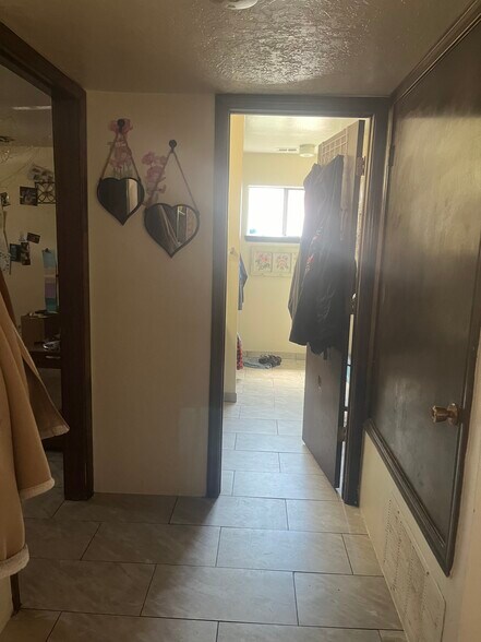 More Photos Of 145 Glorieta St NE, Albuquerque Apartments For Sale