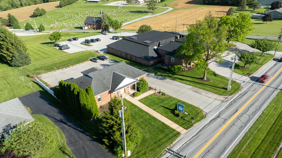 More Photos Of 735 S Pleasant Ave, Dallastown Medical For Sale