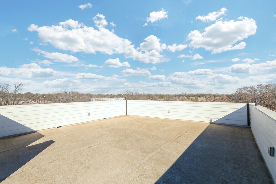 More Photos Of 1512 Wyoming St, San Antonio Apartments For Sale