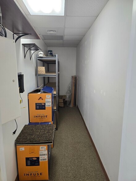 More Photos Of 7201-7205 Aloma Ave, Winter Park Office For Lease