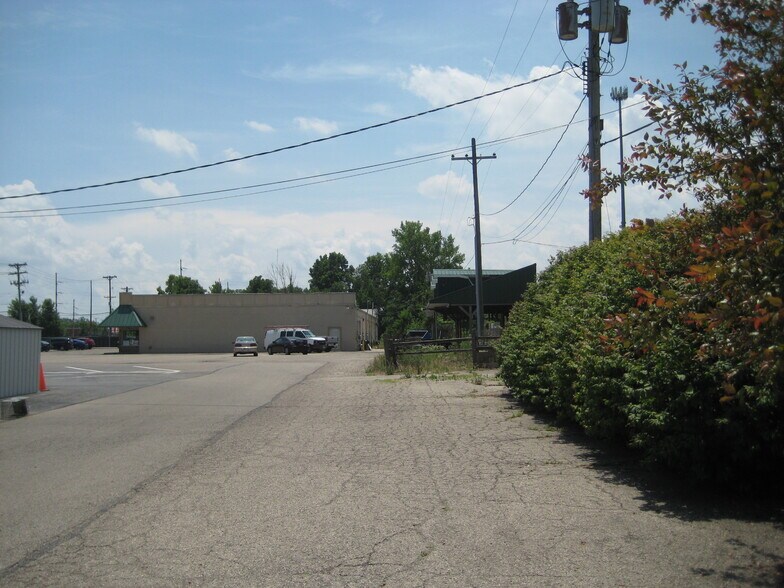 More Photos Of 110 S Sunset Dr, Piqua Land For Sale
