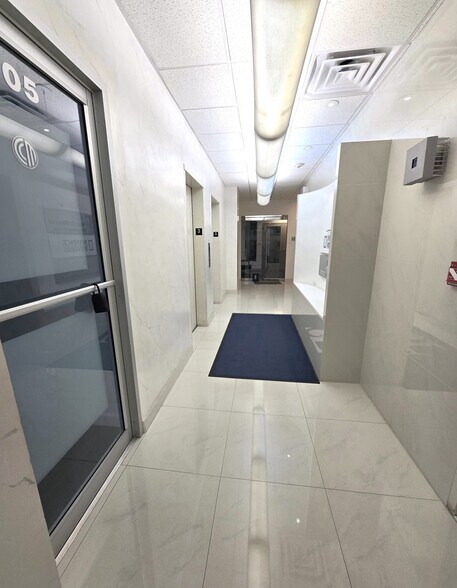 More Photos Of 31-19 Newtown Ave, Astoria Office For Sale